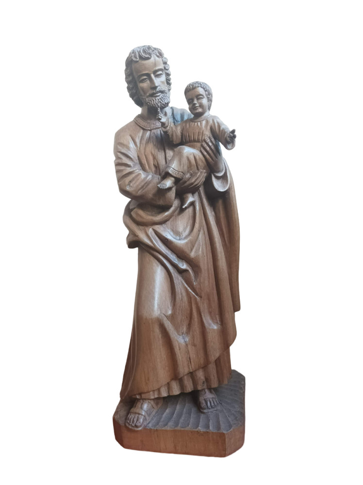 San José y El Niño Jesús
Madera: Nogal
Tamaño: Alto 58 cm